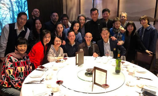 李若彤古天乐同框照片曝光：聚会照片勾起满满回忆