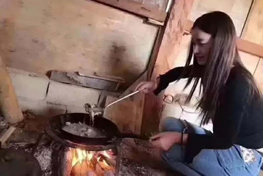 全国有上百人被骗具体什么情况:小心这个美女幼师 全国有上百人被骗具体什么情况:小心这个美女幼师