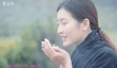 卖茶小妹被拍短片具体详情:小心让你措手不及 卖茶小妹被拍短片具体详情:小心让你措手不及