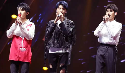 王俊凯被摸腰具体详情：谁摸了王俊凯的腰曝光