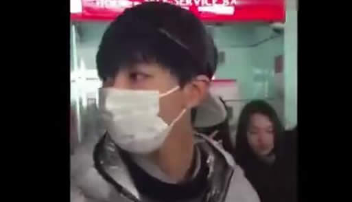 王俊凯被摸腰具体详情：谁摸了王俊凯的腰曝光