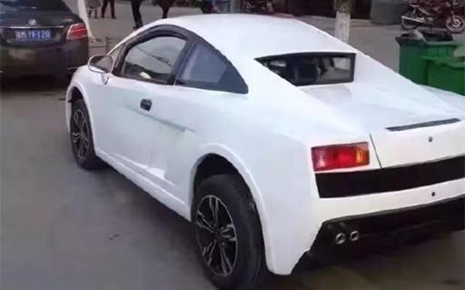 花3万买兰博基尼：街头拉风一幕真相让人哭笑不得