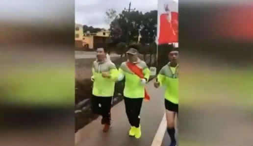 小伙跑步回家过年什么情况:小伙跑了多远的路程 小伙跑步回家过年什么情况:小伙跑了多远的路程