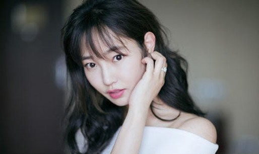 白百何和男友人妇产科就诊:白百何疑有身孕是真的吗 白百何和男友人妇产科就诊:白百何疑有身孕是真的吗