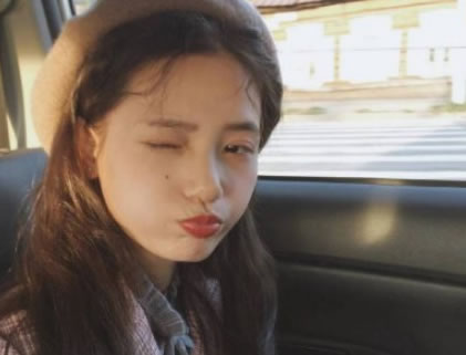 微信头像适合女生可爱呆萌照片：简单又耐看头像