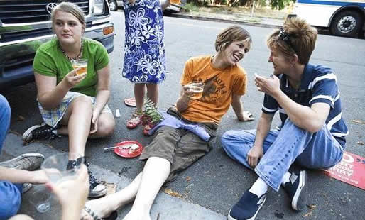 台湾同性婚姻合法真相详情：什么是同性婚姻人们怎么看待