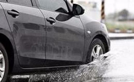 开越野妻女被冲走是怎么回事：事件详情过程令人惋惜