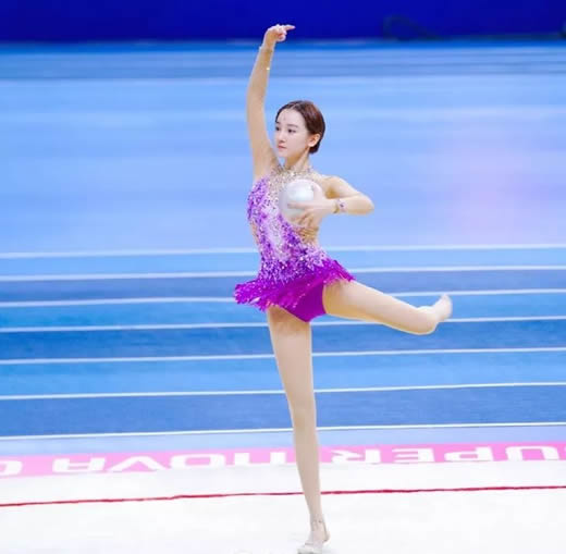 陈小纭资料简介及演艺经历：四心妹妹陈小纭性感照