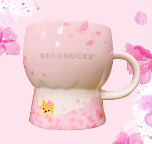 星巴克猫爪杯遭抢怎么回事：凌晨排队还动手打了起来