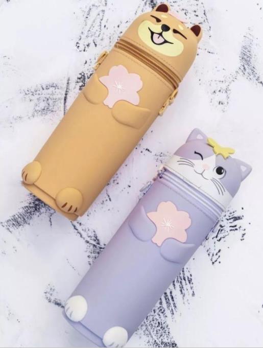 星巴克猫爪杯遭抢怎么回事：凌晨排队还动手打了起来