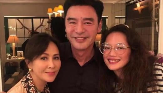 刘嘉玲豪宅开派对场面嗨翻天：曝光豪宅内景一角