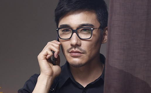 胡兵疑似公布恋情女方是她:这到底是个什么梗 胡兵疑似公布恋情女方是她:这到底是个什么梗