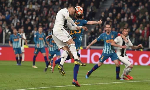 乔治娜哭了原因详情:C罗帽子戏法令全场震撼(图) 乔治娜哭了原因详情:C罗帽子戏法令全场震撼(图)