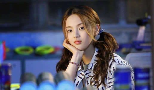 杨超越新剧造型图片:羽你同行主演都有谁及剧照 杨超越新剧造型图片:羽你同行主演都有谁及剧照