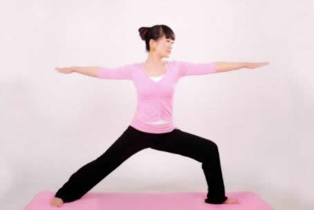 四十八式瑜伽姿势体位:详解48式标准做法及作用 四十八式瑜伽姿势体位:详解48式标准做法及作用