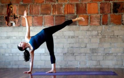 四十八式瑜伽姿势体位:详解48式标准做法及作用 四十八式瑜伽姿势体位:详解48式标准做法及作用