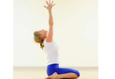 四十八式瑜伽姿势体位：详解48式标准做法及作用