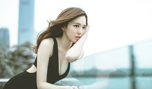 黄芷晴泳装照曝光:黄芷晴资料简介男朋友是谁 黄芷晴泳装照曝光:黄芷晴资料简介男朋友是谁