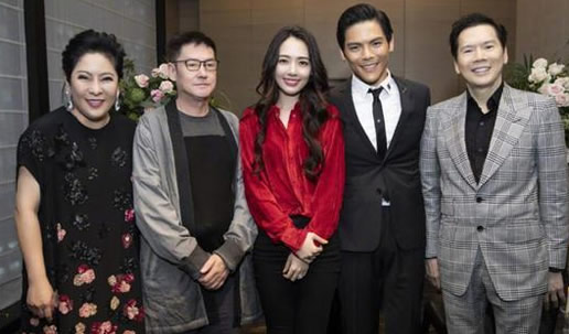 向佐求婚郭碧婷怎么回事:揭2人认识过程及各自背景 向佐求婚郭碧婷怎么回事:揭2人认识过程及各自背景