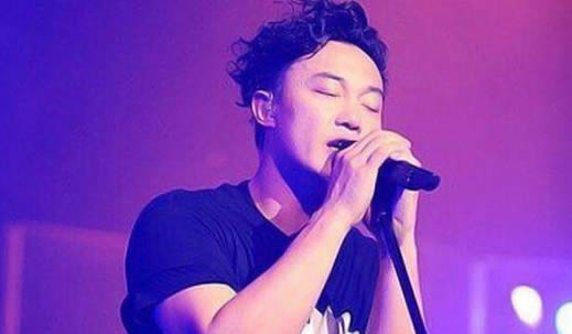 真相曝光！陈奕迅请学生离场：揭同学陈述事实情景