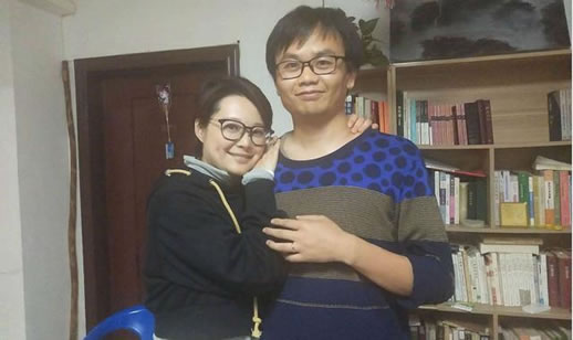 简单朴素!袁立婚房疑曝光:这就是真爱 简单朴素!袁立婚房疑曝光:这就是真爱