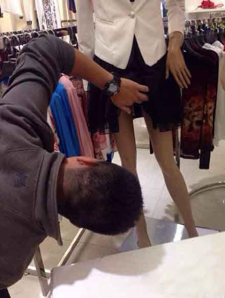 大哥放过那个模特吧