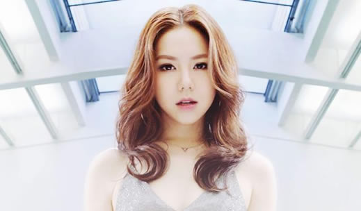 邓紫棋谈合约纠纷真相曝光:这究竟是个什么梗? 邓紫棋谈合约纠纷真相曝光:这究竟是个什么梗?