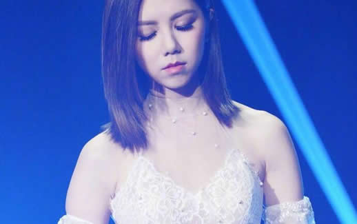 邓紫棋谈合约纠纷什么情况:邓紫棋说了具体什么内容 邓紫棋谈合约纠纷什么情况:邓紫棋说了具体什么内容