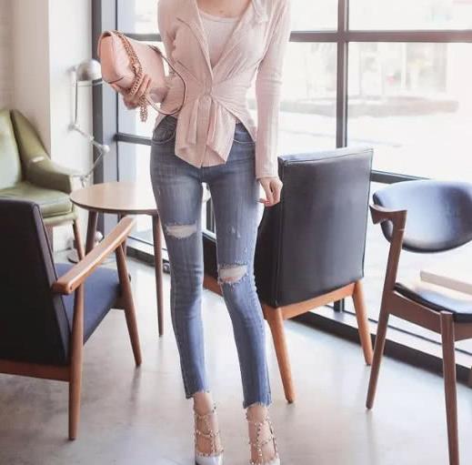 甜美动人修身显瘦牛仔裤：清新雅丽甜美女神范