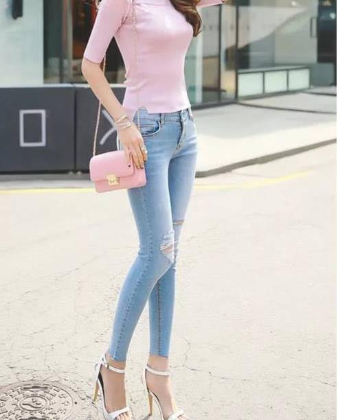 甜美动人修身显瘦牛仔裤：清新雅丽甜美女神范