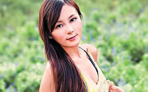 何佩瑜资料简介家庭背景：新一代性感女神何佩瑜经历美照