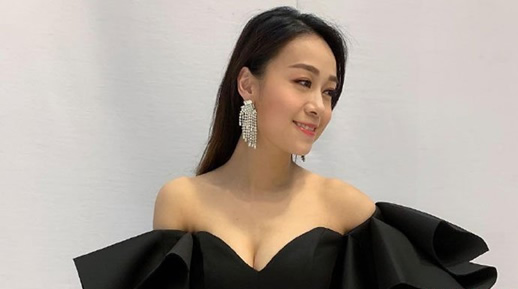 黄心颖疑被封杀是真是假：黄心颖许志安在一起有多久了