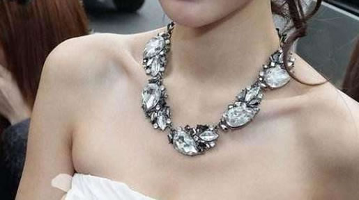 我是大美人:有这几种锁骨的美女好看又性感 我是大美人:有这几种锁骨的美女好看又性感