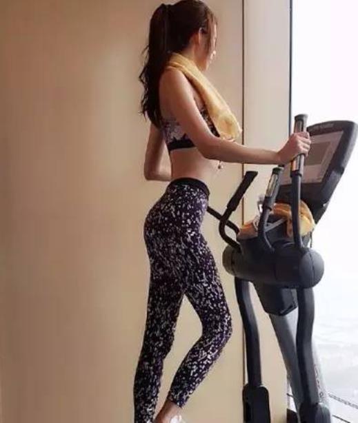 张雨绮性感健身照片：身材好到爆（明星健身照盘点）