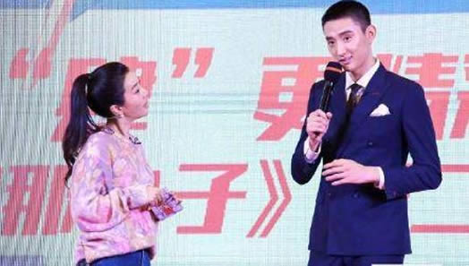 于小彤陈小纭恋情疑似曝光:于小彤陈小纭相差几岁怎么认识的 于小彤陈小纭恋情疑似曝光:于小彤陈小纭相差几岁怎么认识的