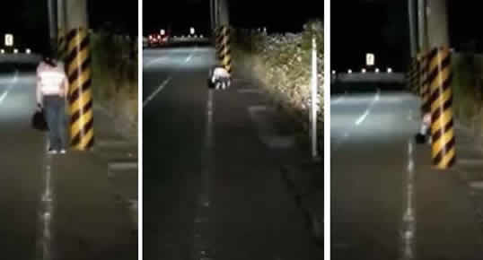 白衣女半夜吓路人怎么回事:场面令人不寒而栗 白衣女半夜吓路人怎么回事:场面令人不寒而栗