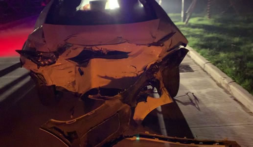 小伙拍自己车祸瞬间怎么回事：还原车祸始末过程