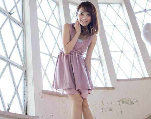 素人什么意思：素人美女图片