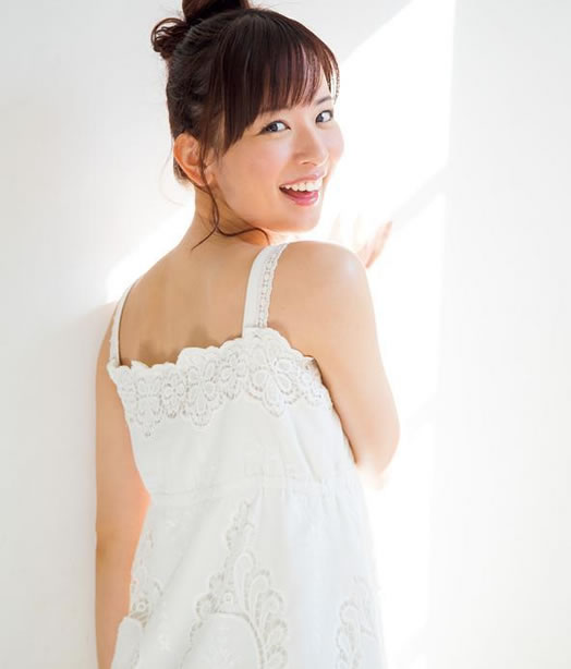 素人什么意思：素人美女图片