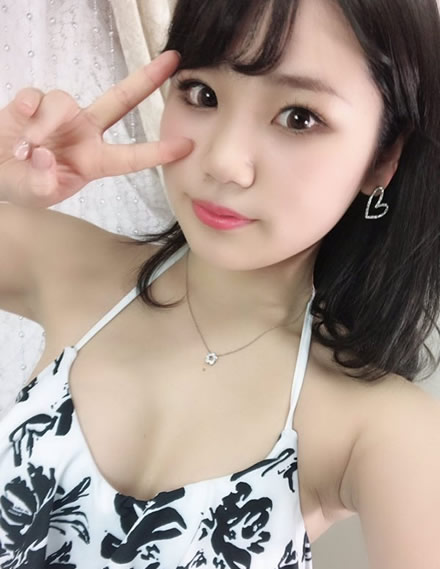 持田刊里资料简介：持田栞里身高三围作品图片