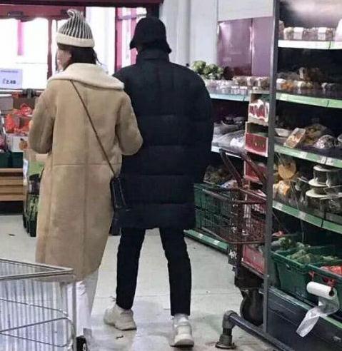 杨洋乔欣逛街照曝光:杨洋乔欣什么关系恋爱了吗 杨洋乔欣逛街照曝光:杨洋乔欣什么关系恋爱了吗