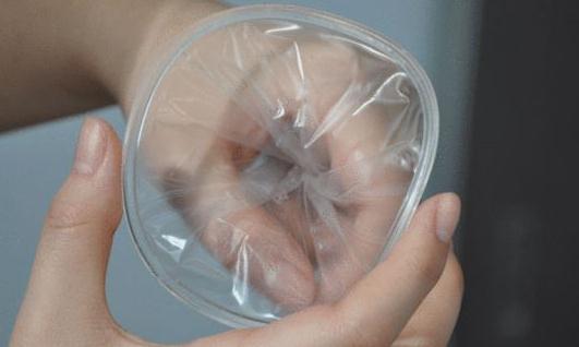 女用避孕套使用方式教程：女用避孕套方法演示（真人）