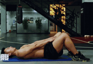 20个超强腹肌锻炼动作：有效锻炼腹肌的动作