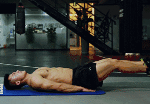 20个超强腹肌锻炼动作：有效锻炼腹肌的动作