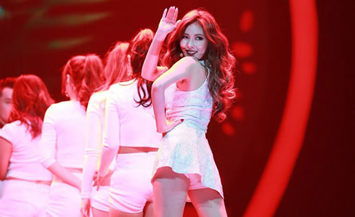 泫雅是谁个人资料简介：性感女星金泫雅照片极具魅力