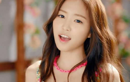 韩国女团十大美女颜值担当：青春靓丽肤白貌美身材有料