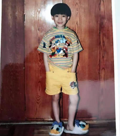 朱一龙童年照 朱一龙童年照