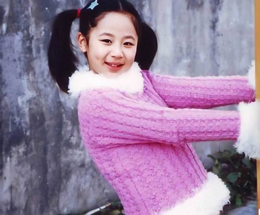 杨紫童年照 杨紫童年照