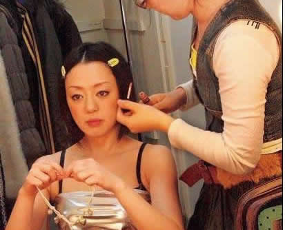 直击日本av拍摄现场：女优敬业超乎你想象(组图)