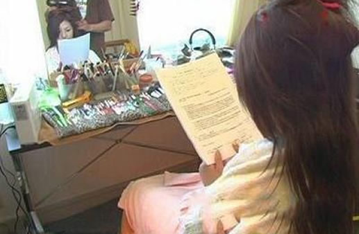 直击日本av拍摄现场：女优敬业超乎你想象(组图)